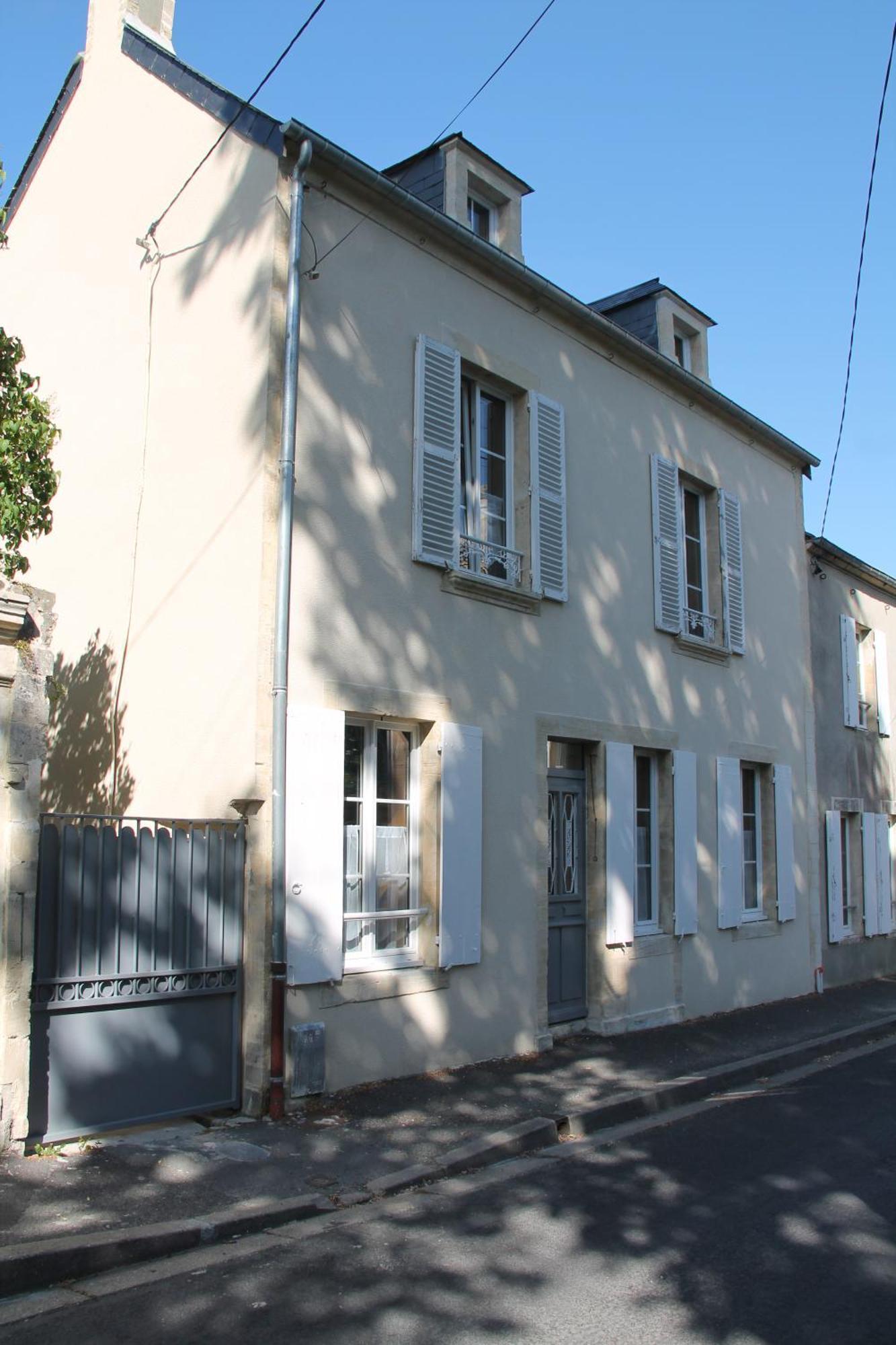 Les Lilas De Bellefontaine Bayeux Esterno foto